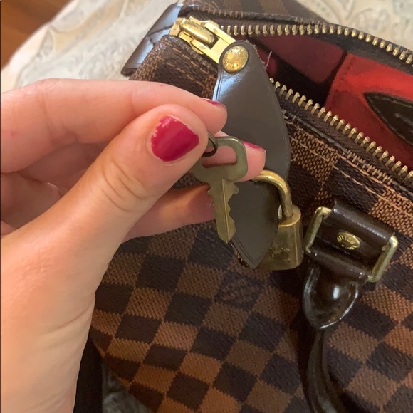 Louis Vuitton Speedy Bag - Picture 13 of 13